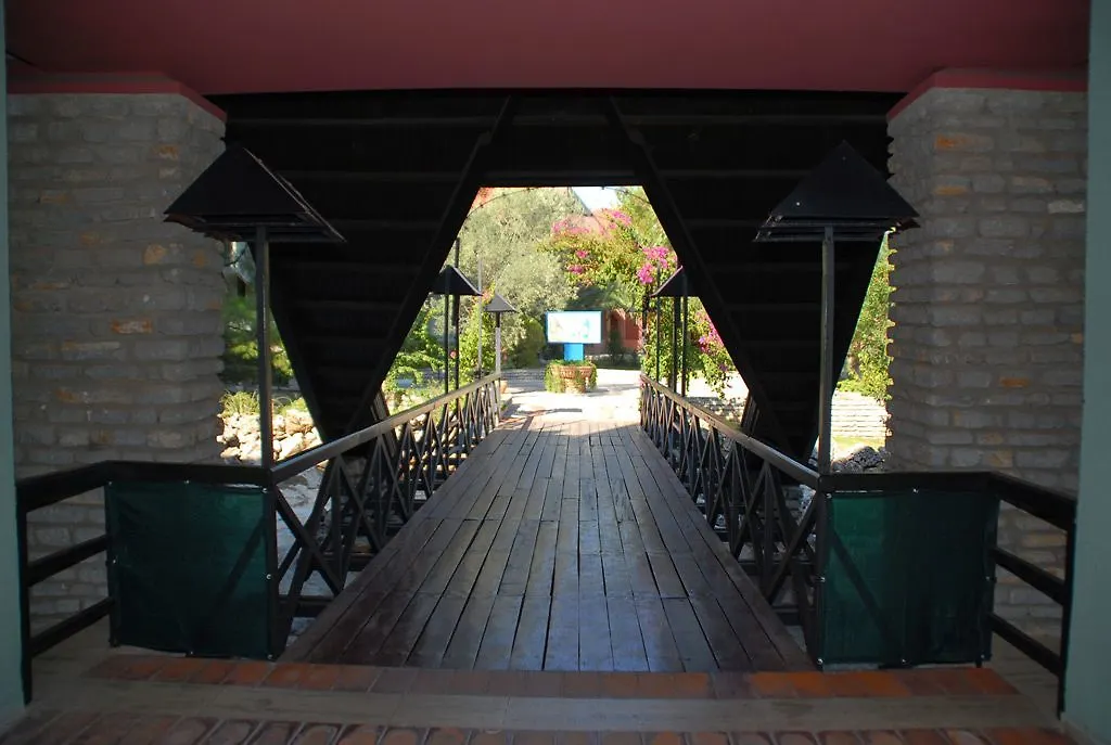 Hotel Patio Beach Club Akbük